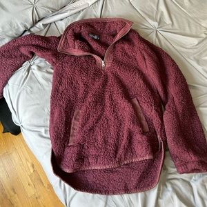 Abercrombie & Fitch sherpa half zip. Maroon, size XS
